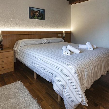 Eugi Hostal Etxeberri מראה חיצוני תמונה