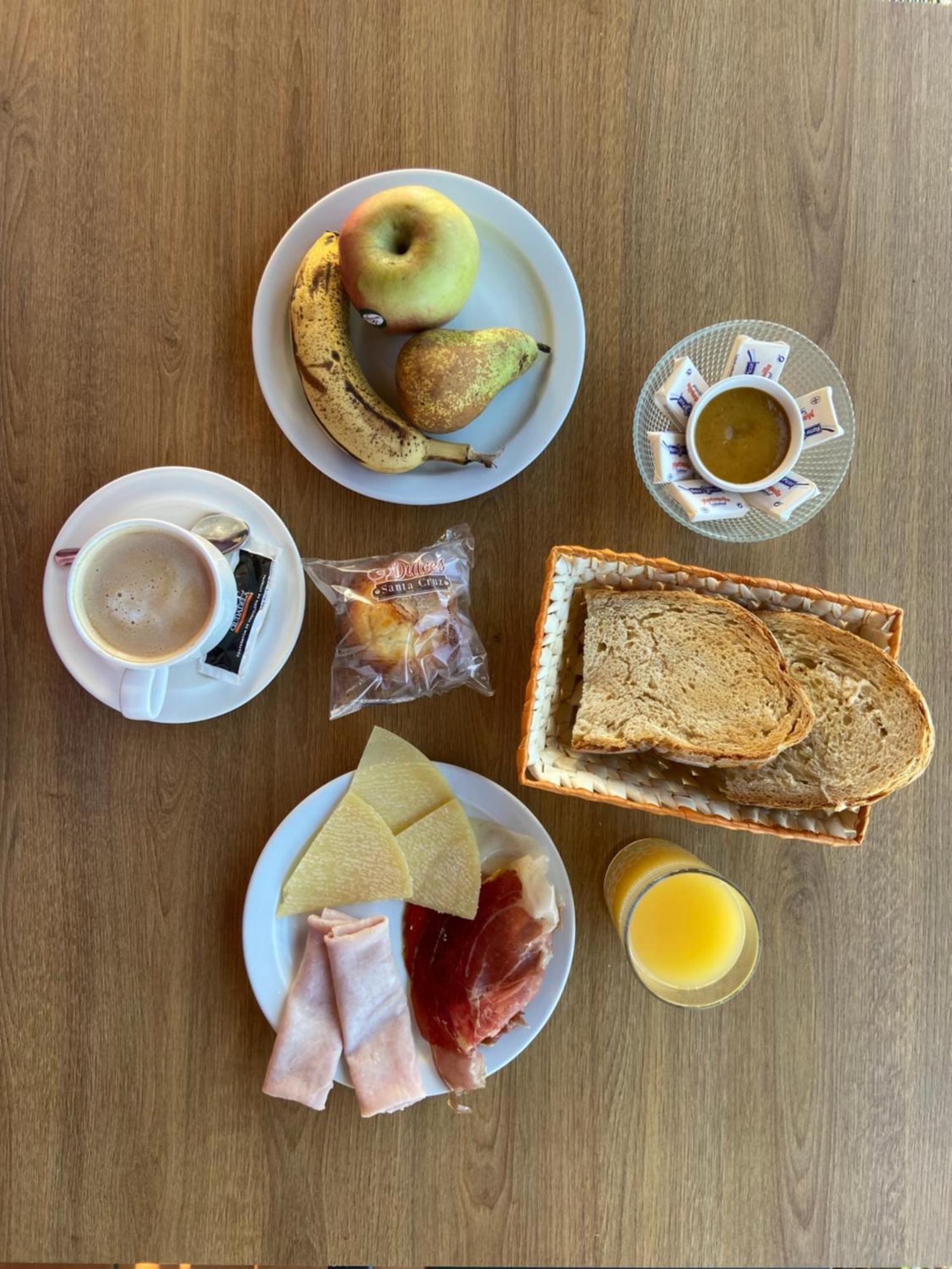 Eugi Hostal Etxeberri מראה חיצוני תמונה